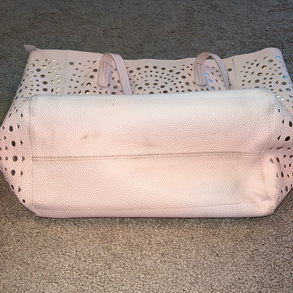 Bath-n-Body Works Pink & Gold Tote - Picture 5 of 5